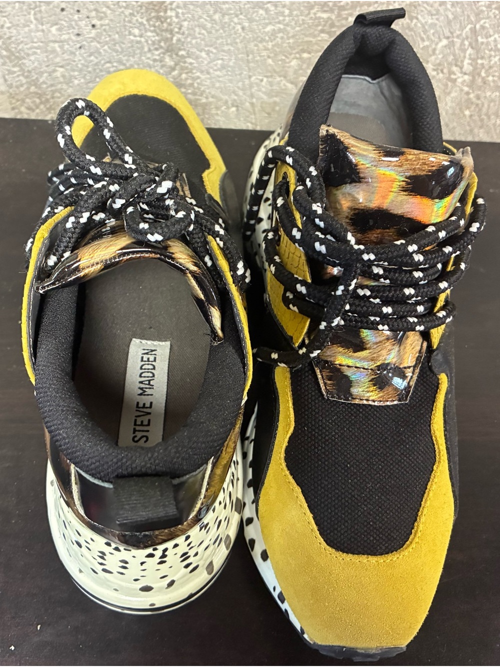 Steve Madden Women's Yellow & Black Mixed-Print Lace-Up Sneakers